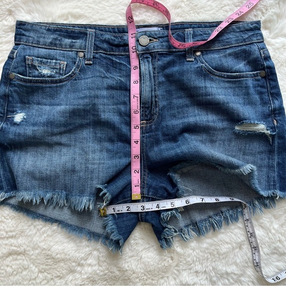 PAIGE Daryn Upcycled Avenger Jean Shorts size 31 - Picture 10 of 10